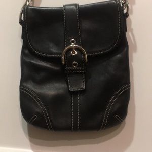 Coach ❤️ Leather Crossbody purse